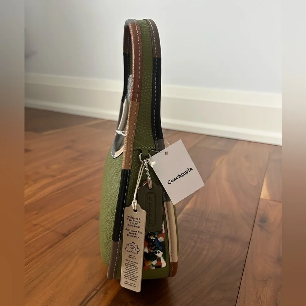 Coachtopia Ergo Bag In Coachtopia Leather With Colorful Binding in Olive Green. - Picture 3 of 3